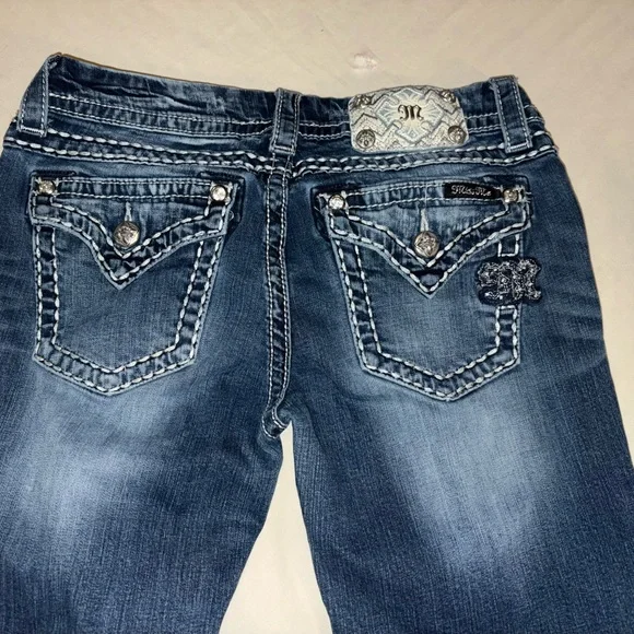 Miss Me Dark Wash Low Rise Easy Skinny Jeans Size 27/31 - Picture 2 of 11